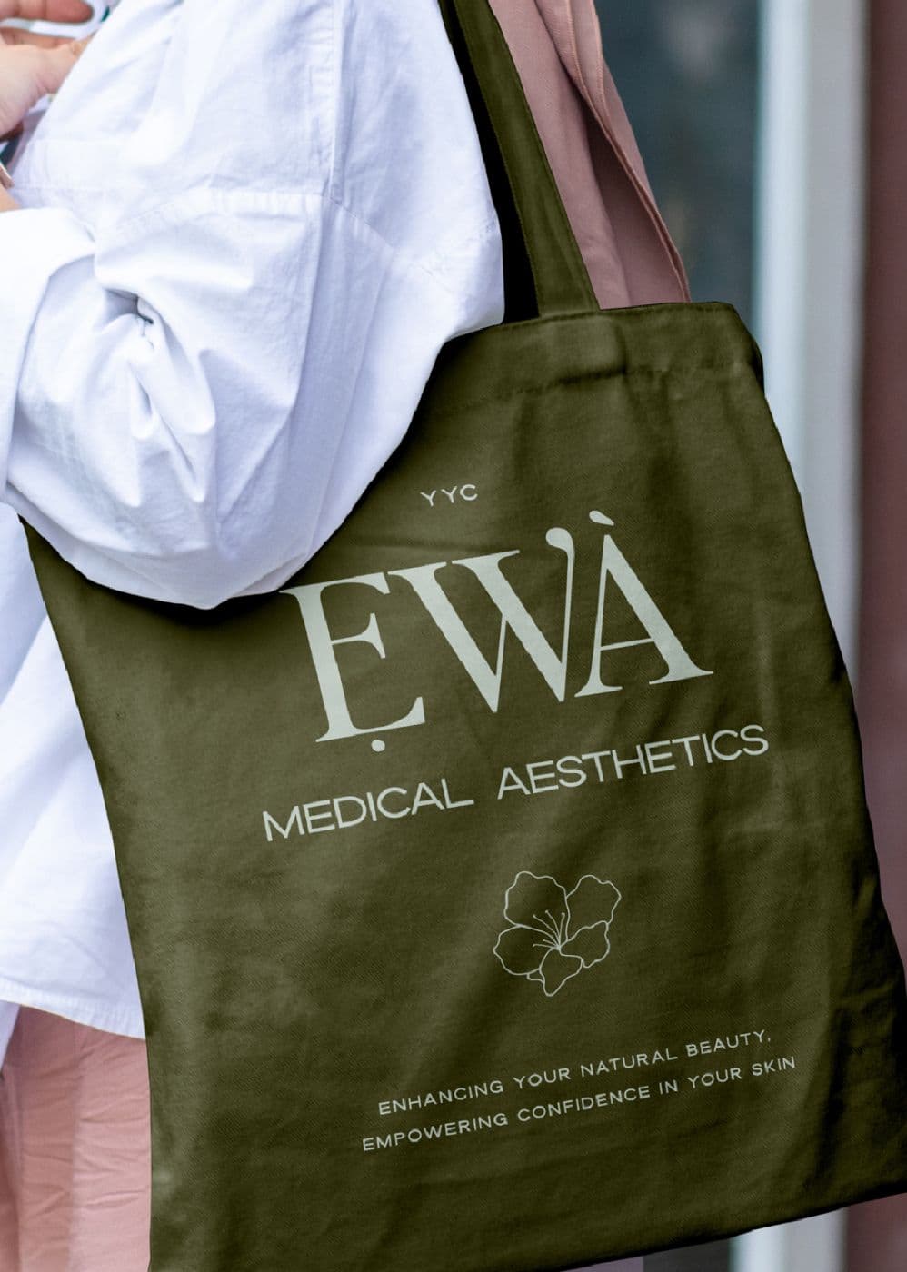 Photo from ẸWÀ Medical Aesthetics's website