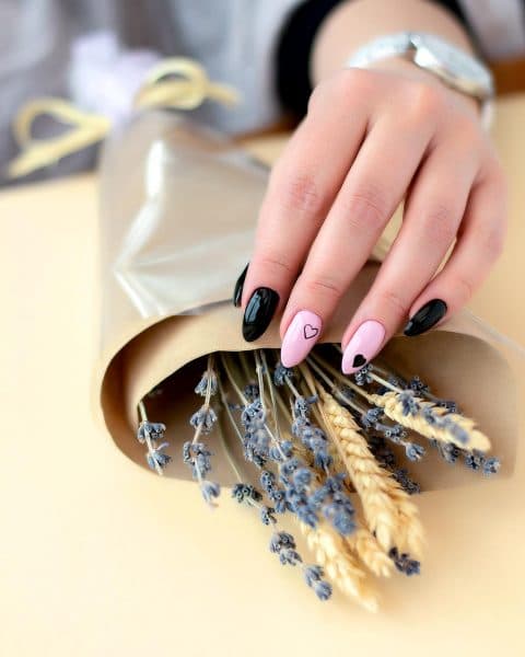 Photo from Venetian Nail Spa Bridgeland's website