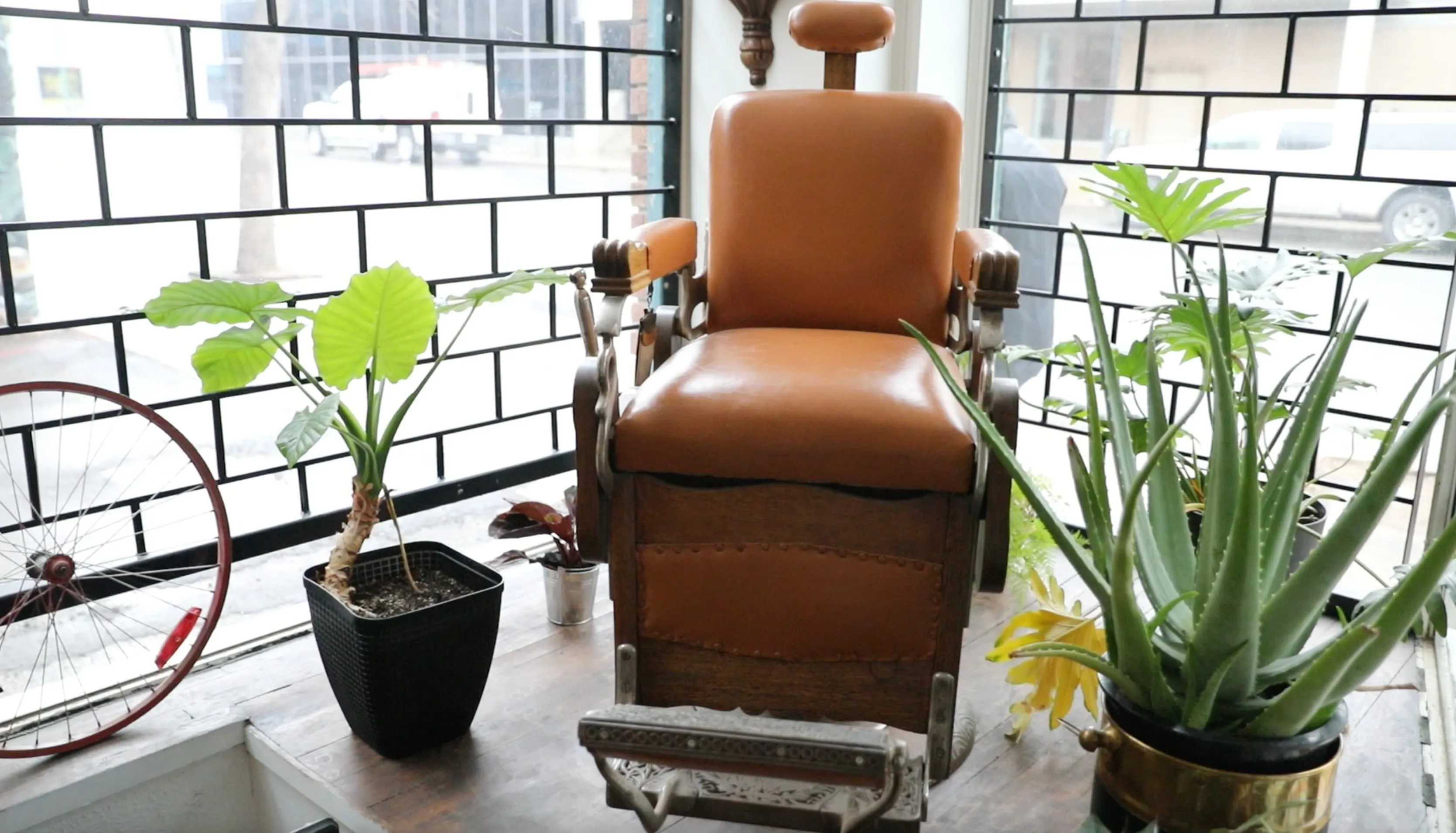Photo from Culture Grooming Lounge's website