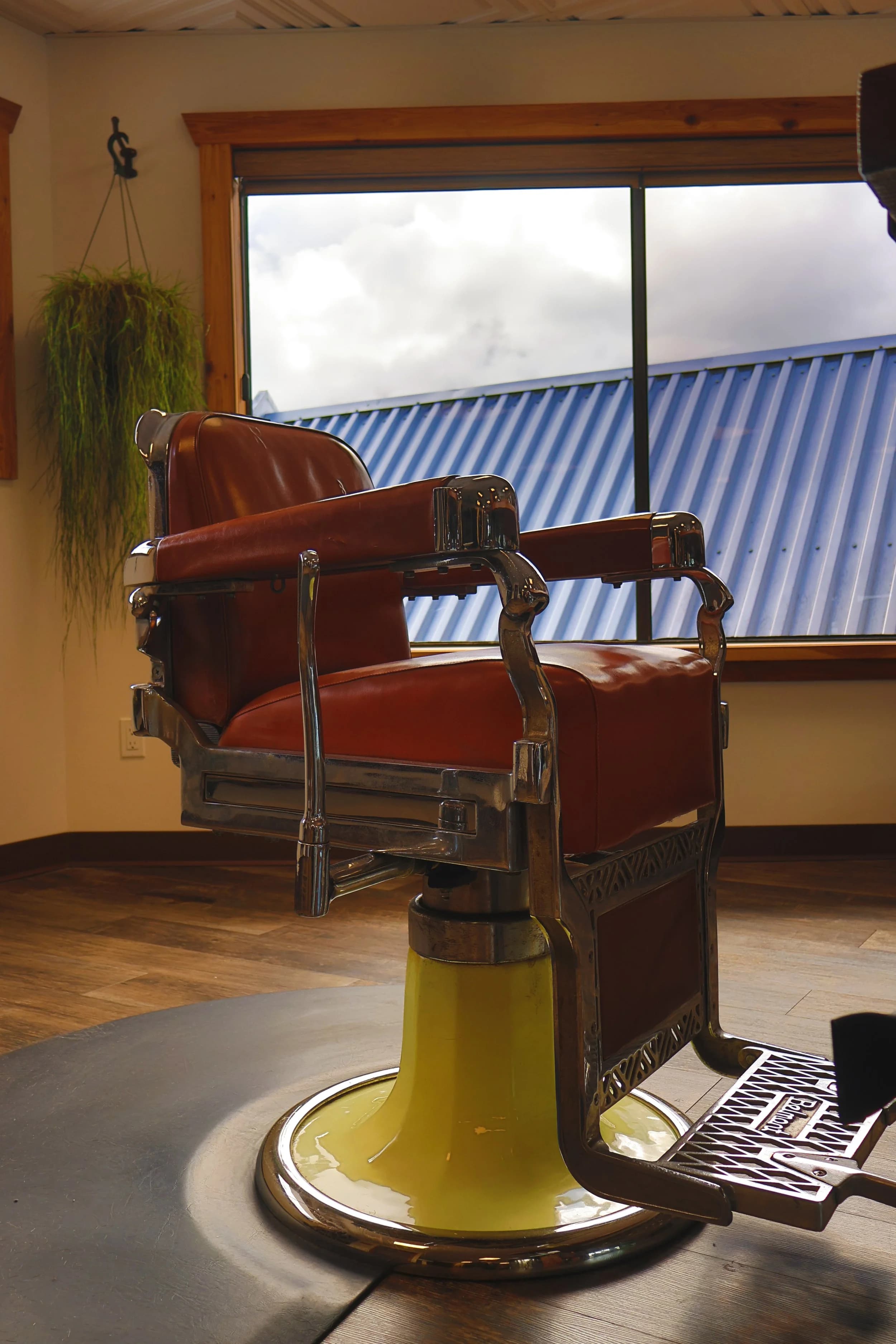 Photo from Four Crows Barber and Shave Co.'s website
