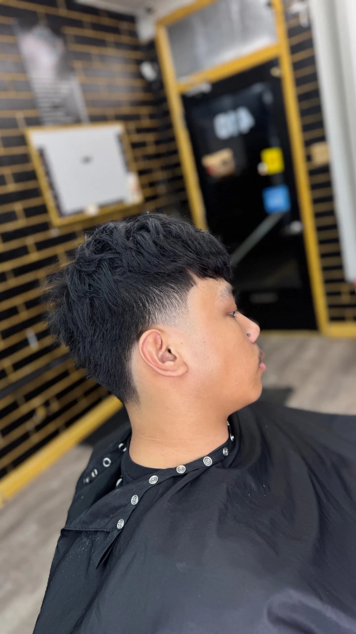 Photo from JB Barbershop's website