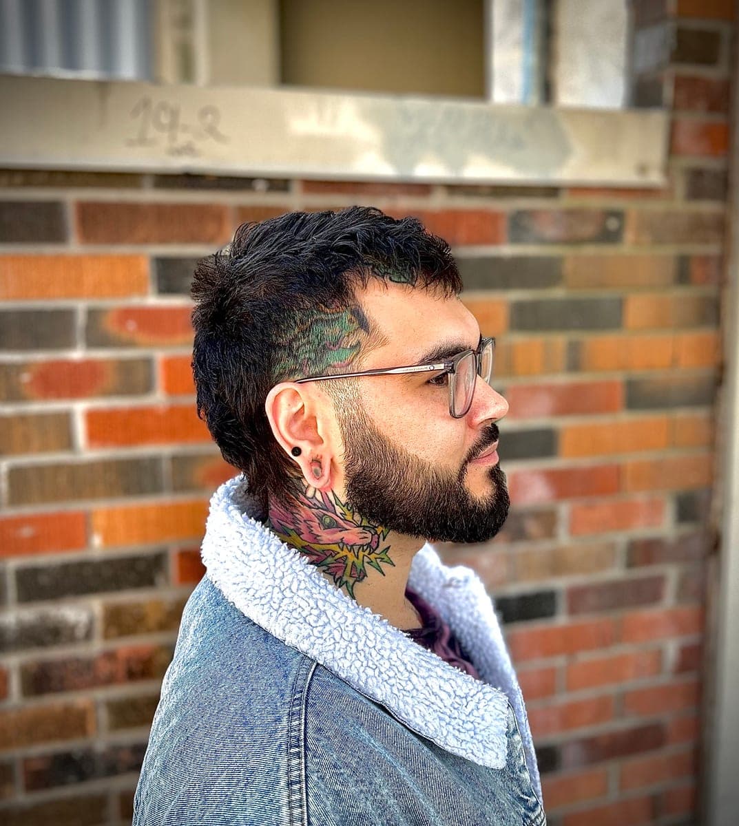 Photo from Knucklehead Barbershop's website