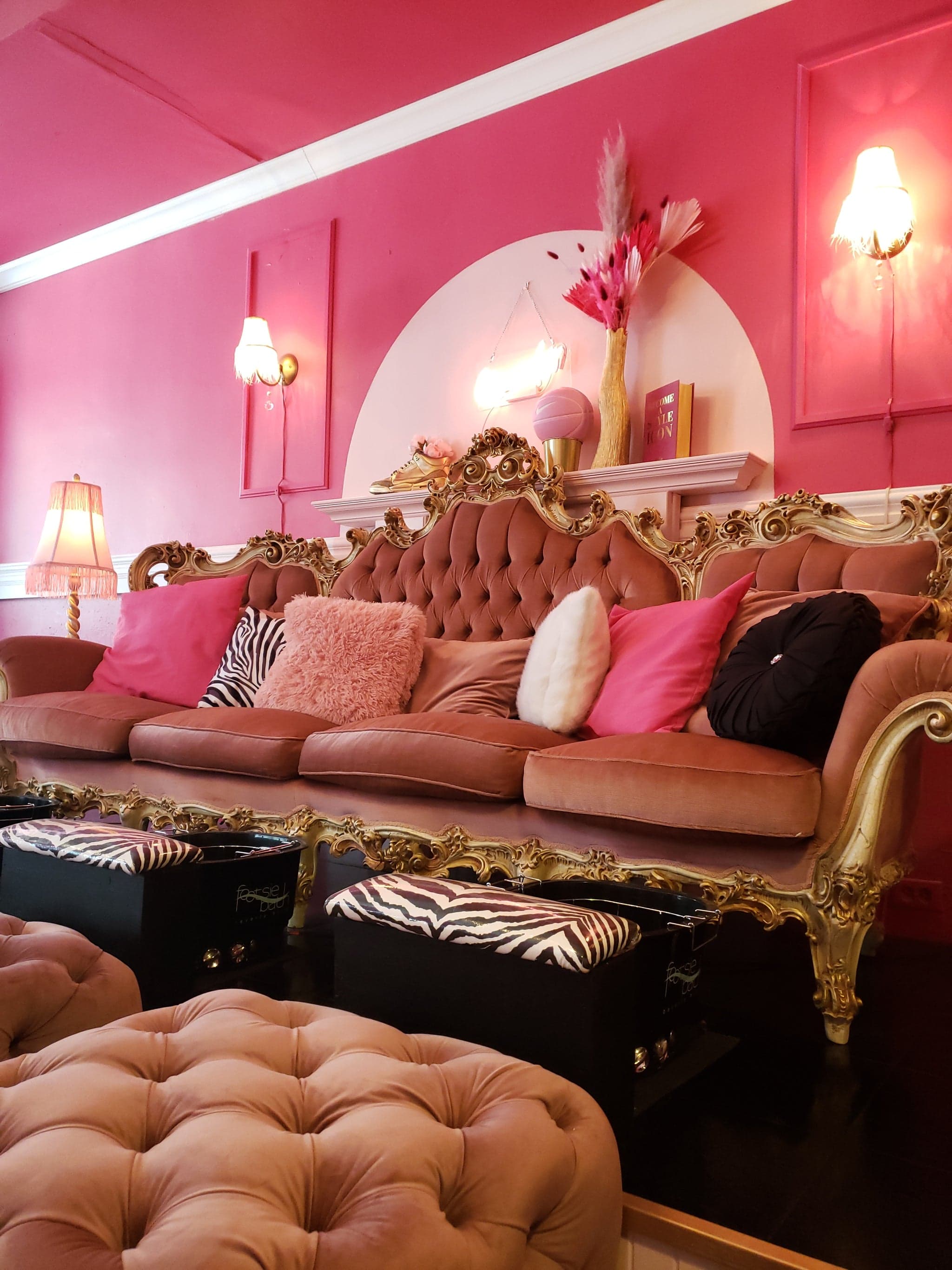 Photo from Candy Nail Bar's website