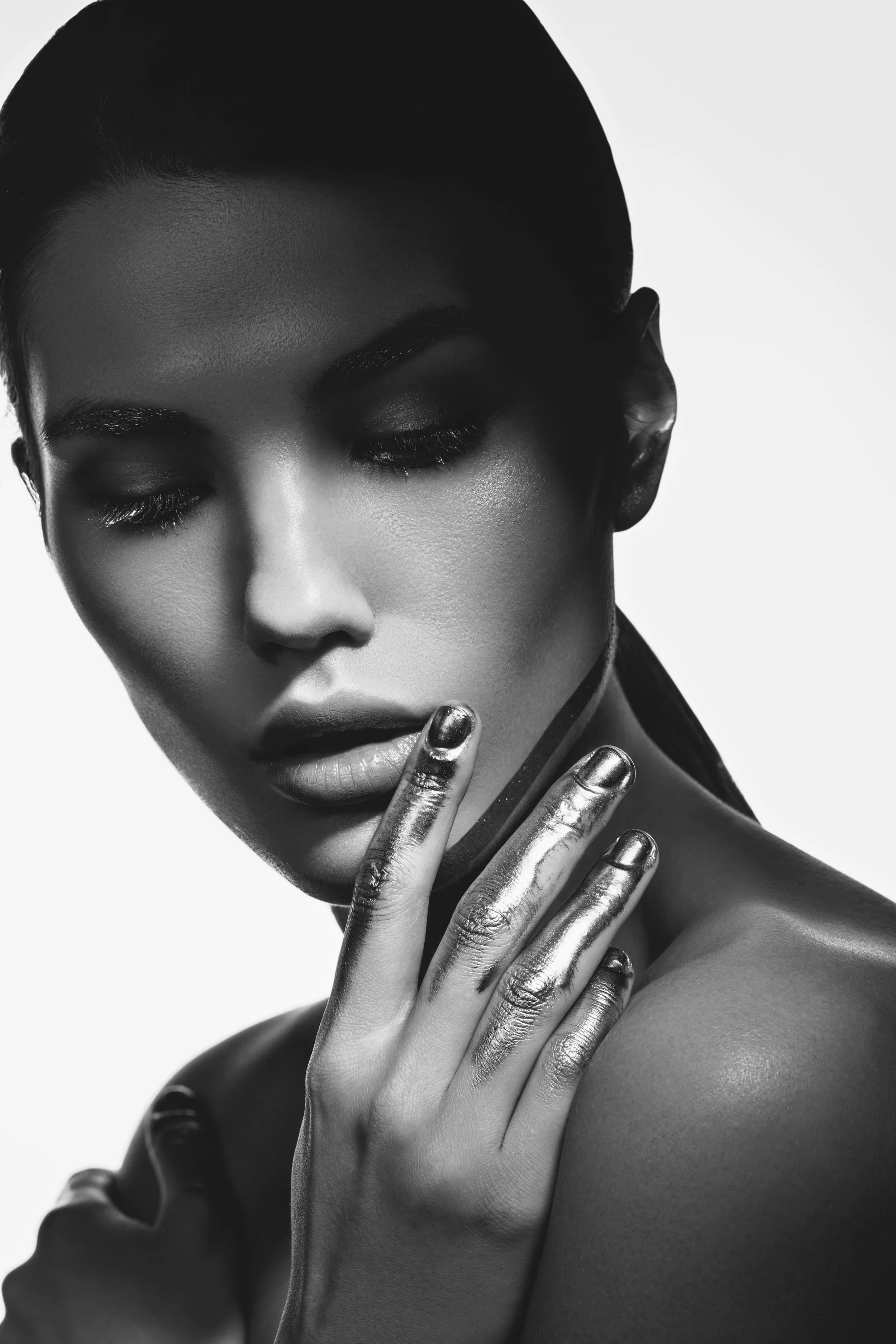 Photo from Bling Nail Studio's website