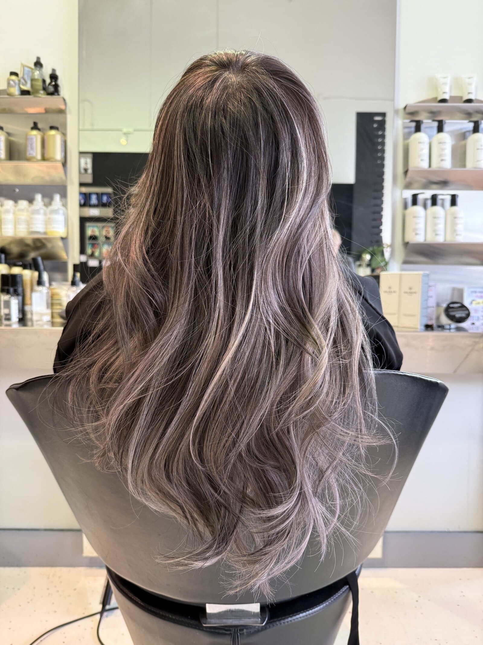 Photo from Salon Era's website
