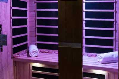 Solsisters Wellness Healing Salt Cave gallery image 4