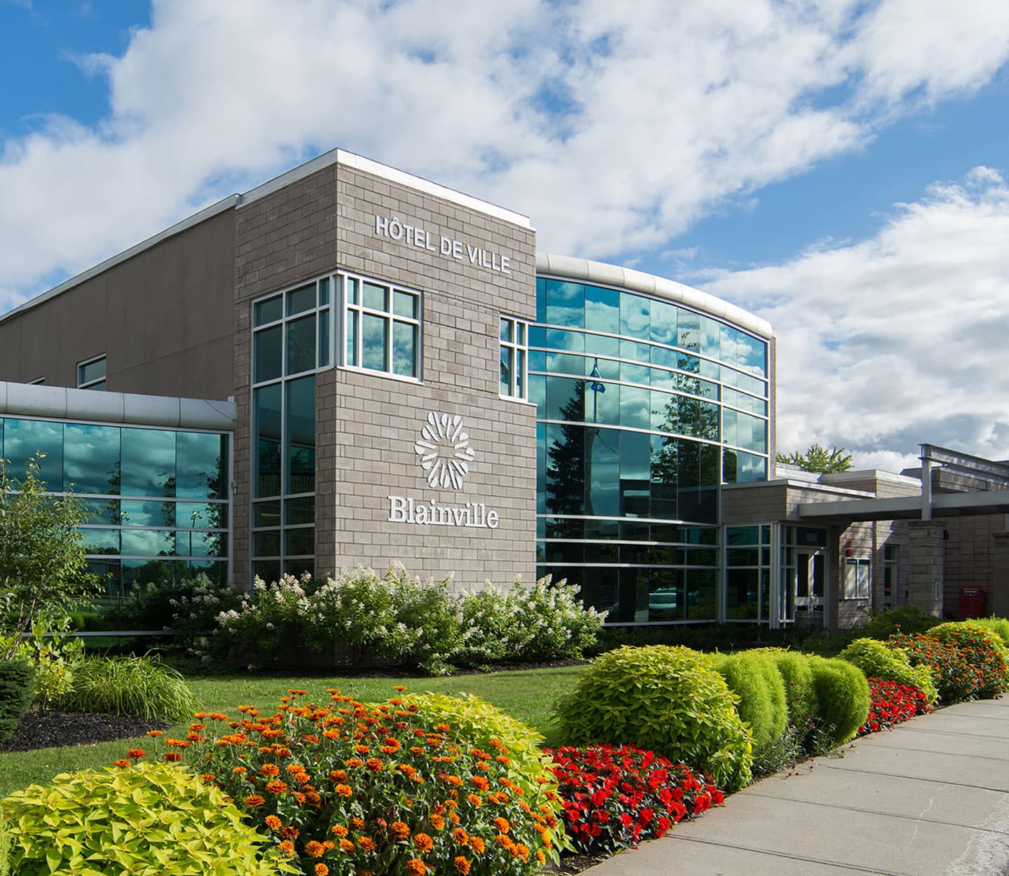 Centre communautaire de Blainville gallery image 1