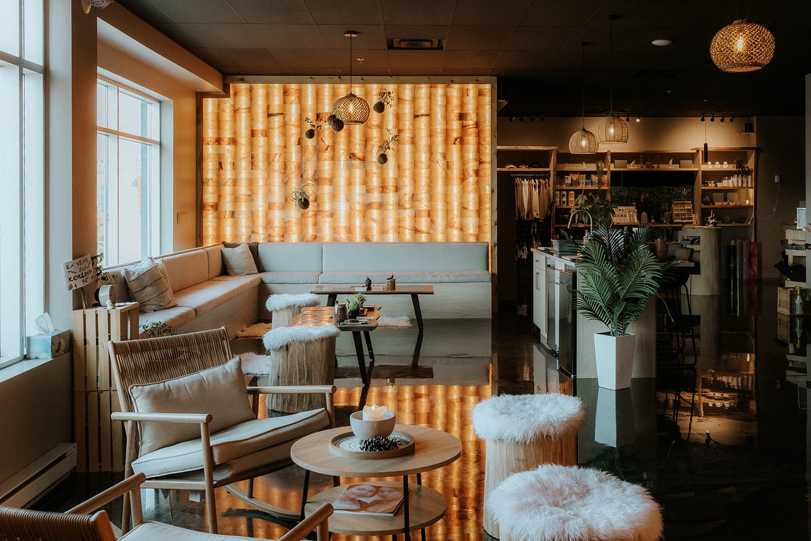 Idolem Hot Yoga Chaud gallery image 4