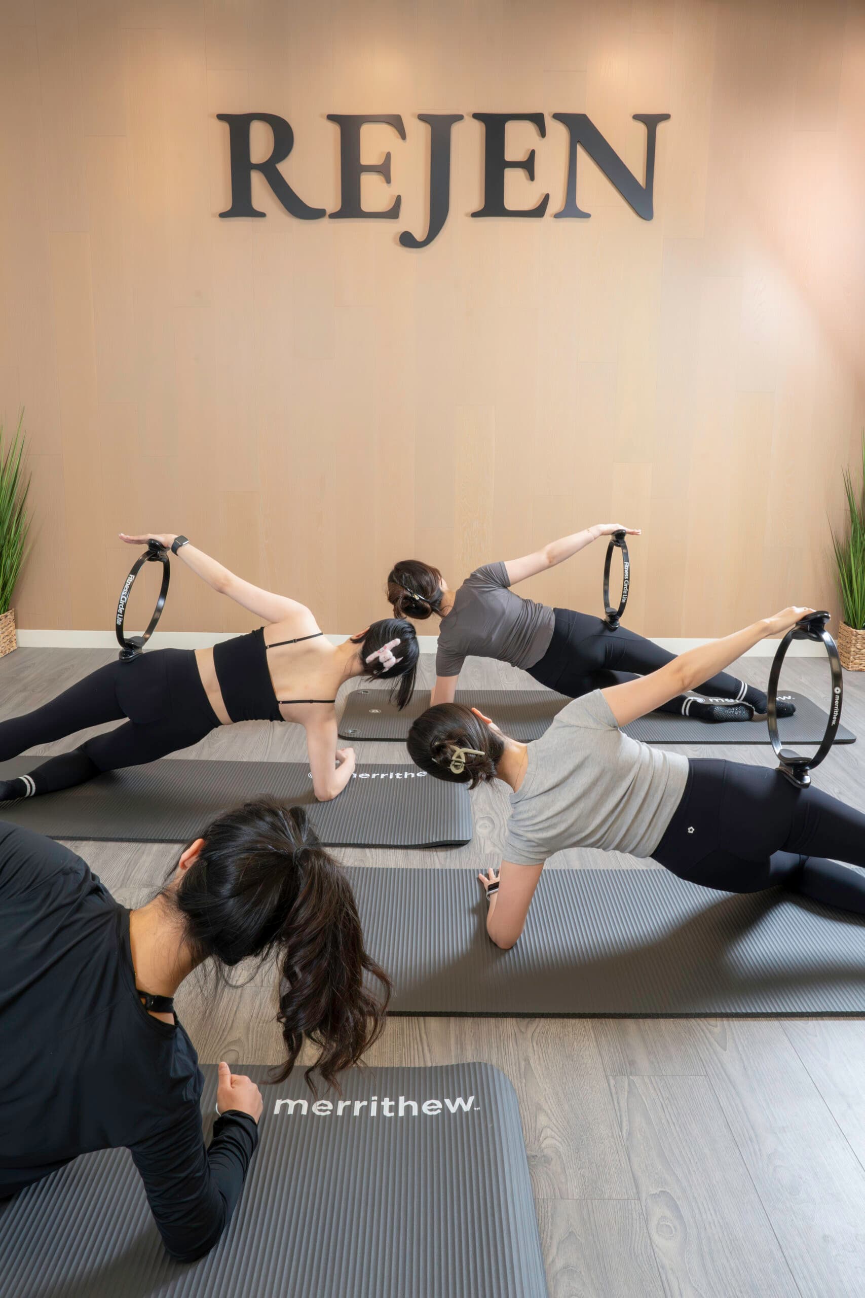 ReJenerate Pilates (Coquitlam Centre) 이젠 필라테스 코퀴틀람 센터 ReJen pilates gallery image 3