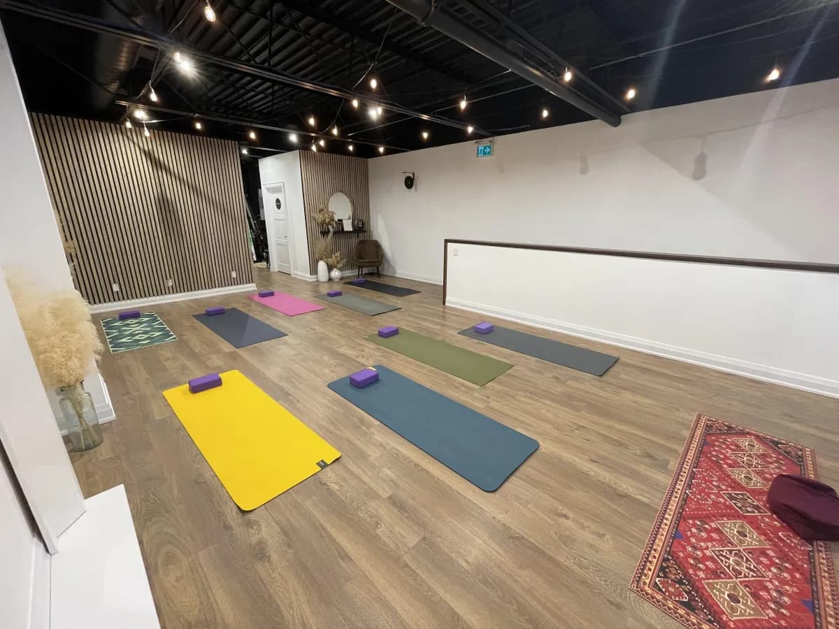 Abra Yoga gallery image 2