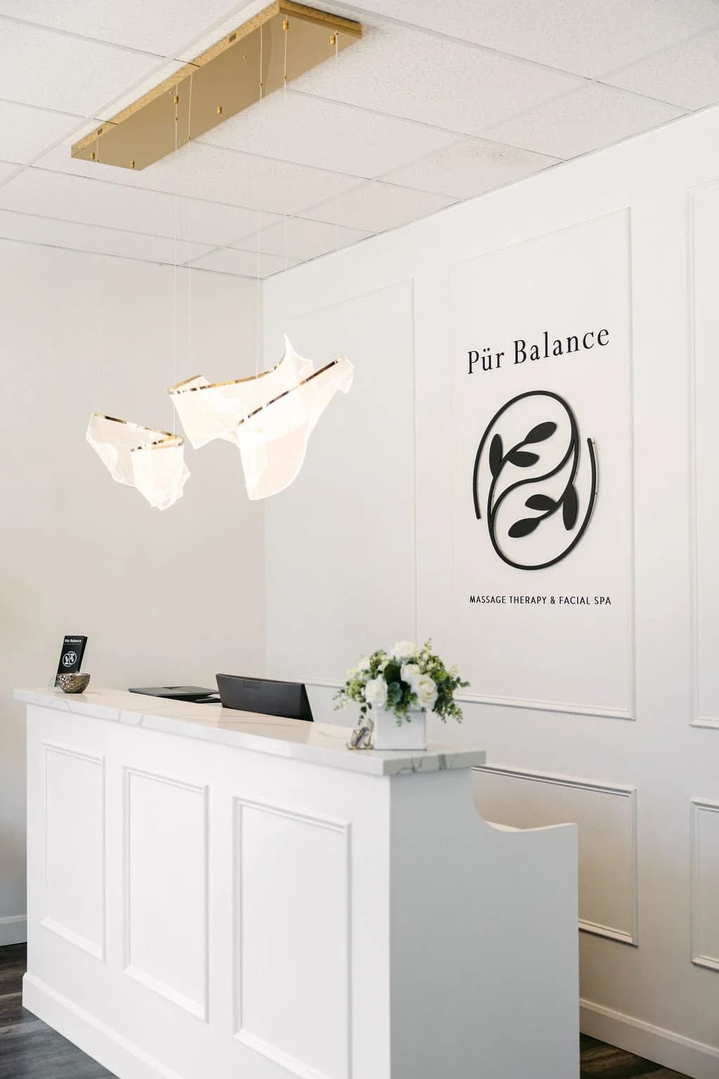 Pur Balance Massage Therapy & Facial Spa gallery image 3