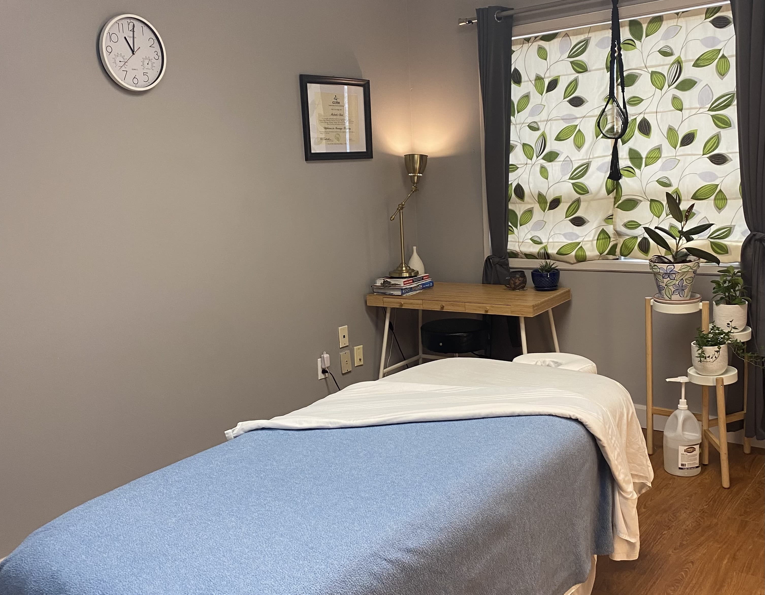 Michele Chui RMT Massage Therapy gallery image 2