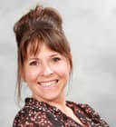 Tricia Nickl Holistic Nutrition & Iridology logo