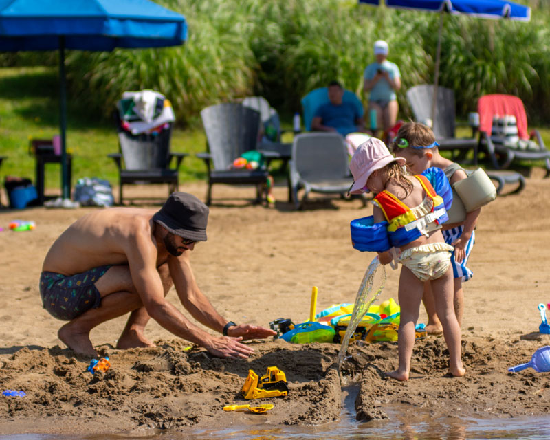 Slow down with Lake of Bays beach and docks