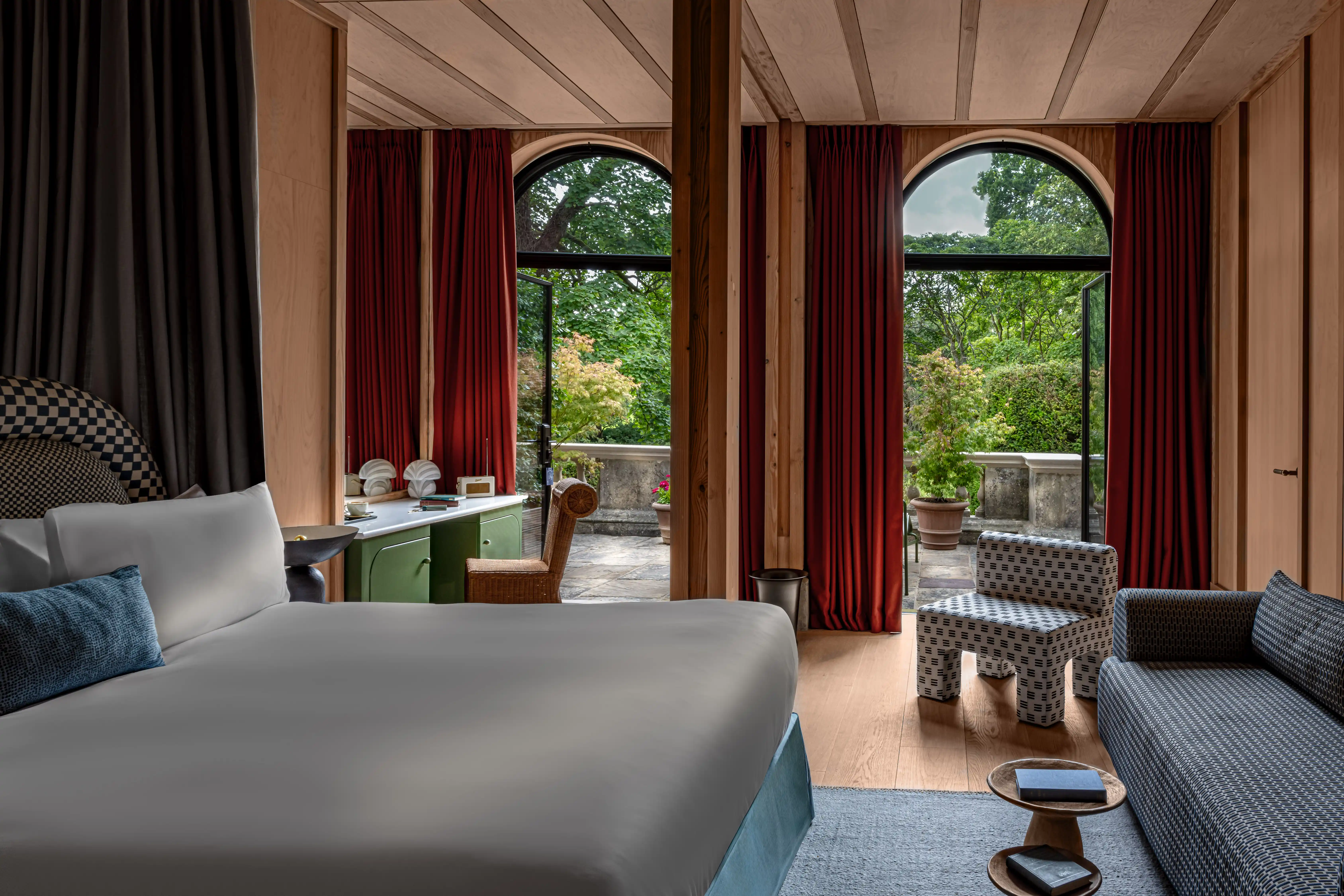 Settle into the stay