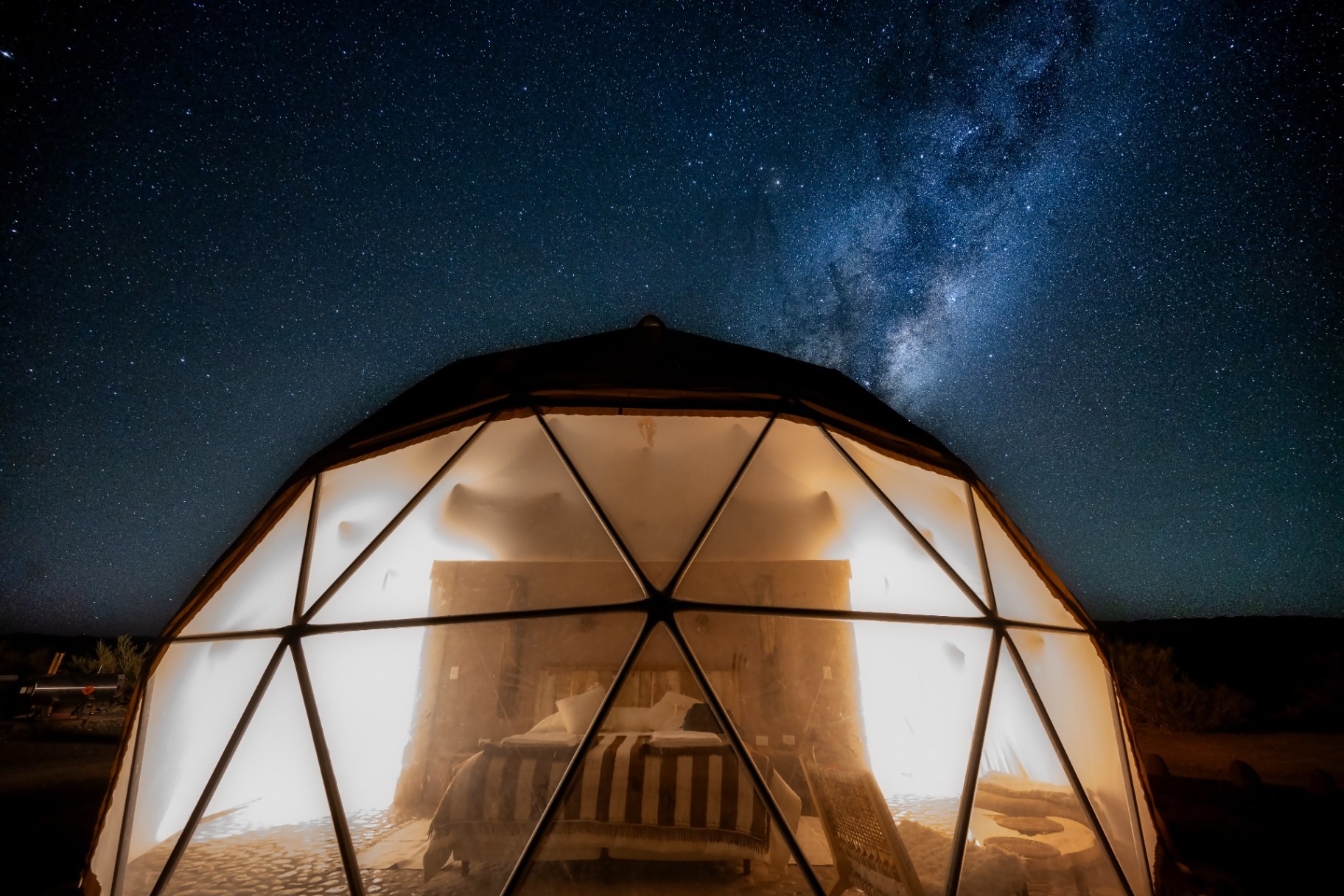 Geodesic glass domes