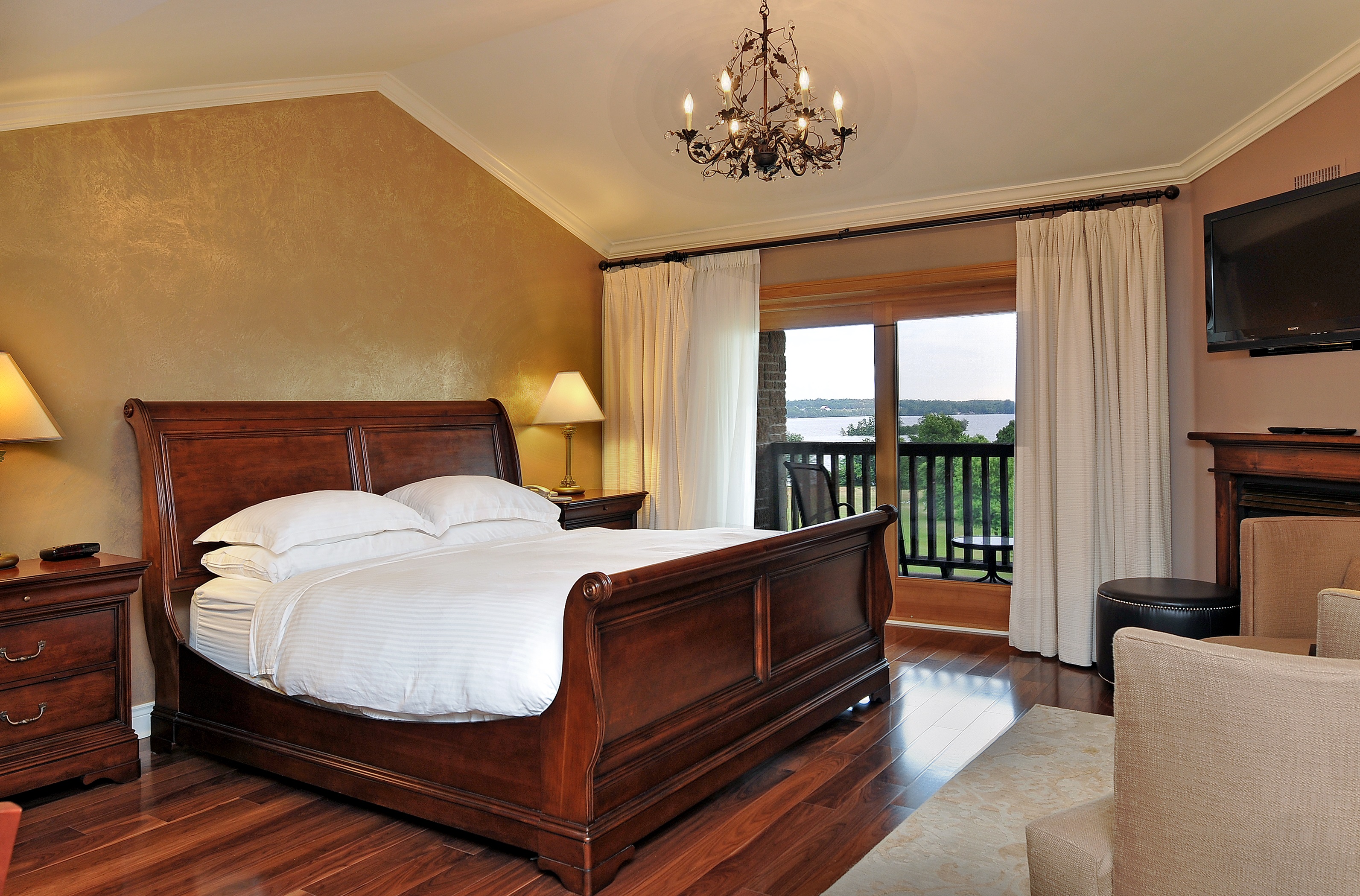 Use resort accommodation