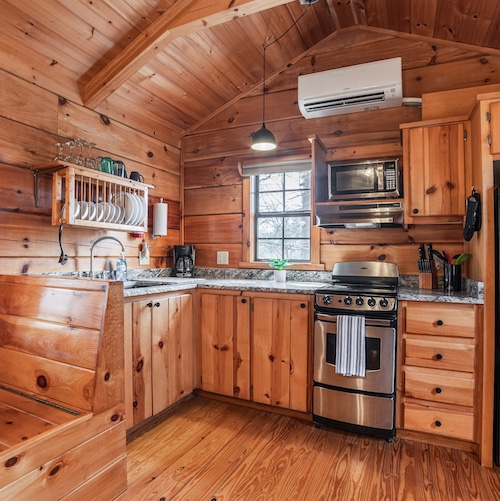 Hot Springs Log Cabins