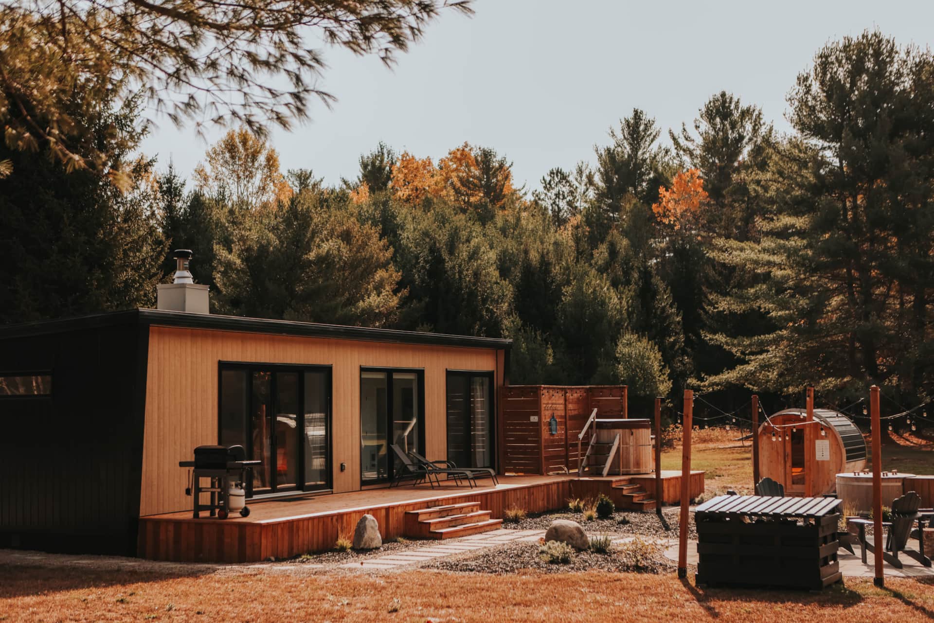 Kaza Chalets & Spa — private-nordic-spa-mini-chalet