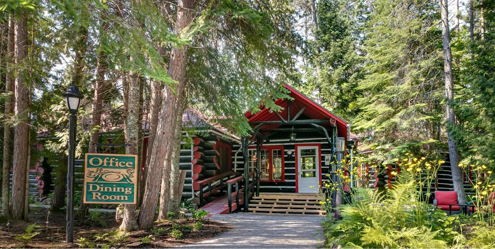 Killarney Lodge — Lakeside Lodge