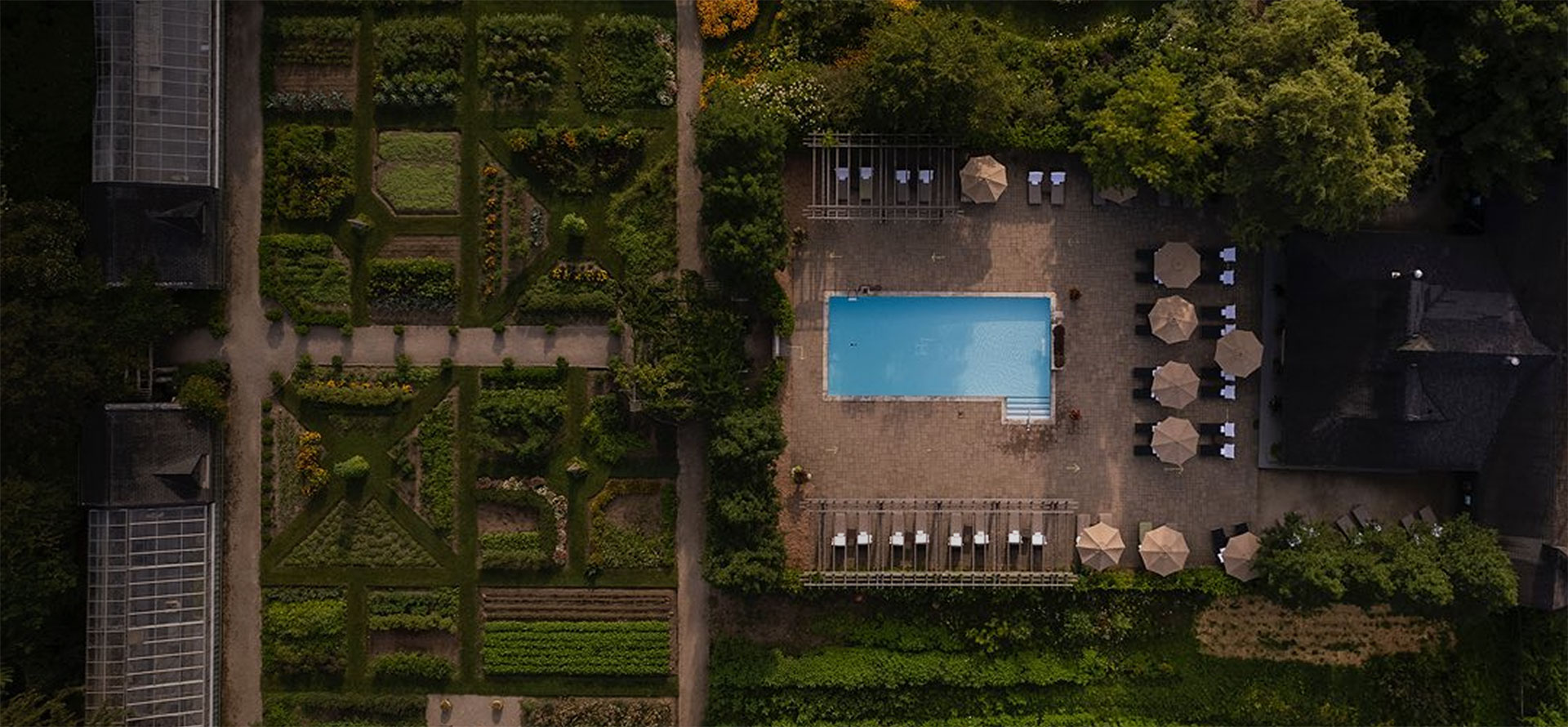 Slow down with estate rooms and suites