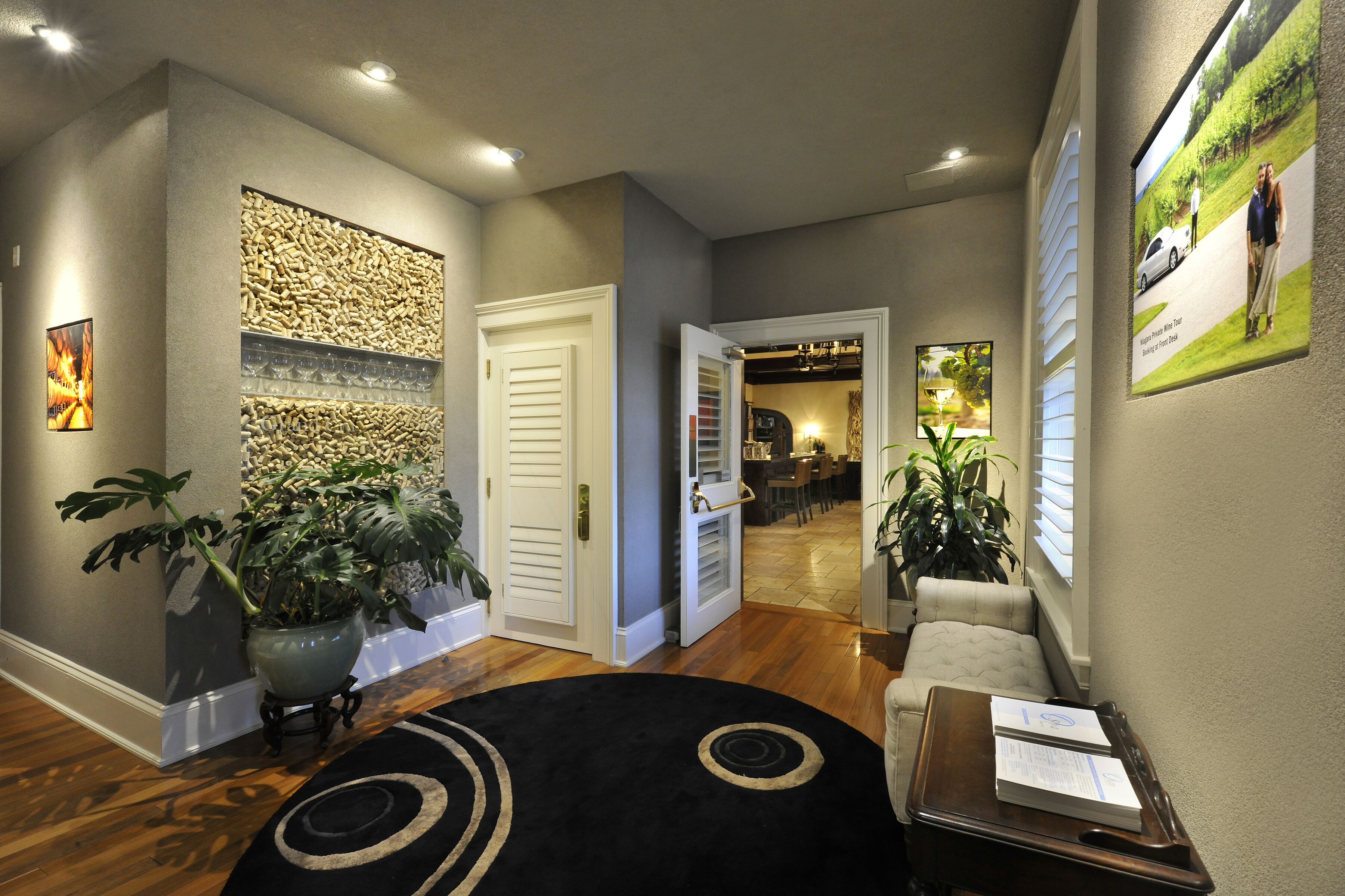 Use historic boutique hotel atmosphere