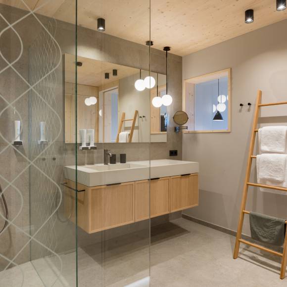 Use the signature wellness draw
