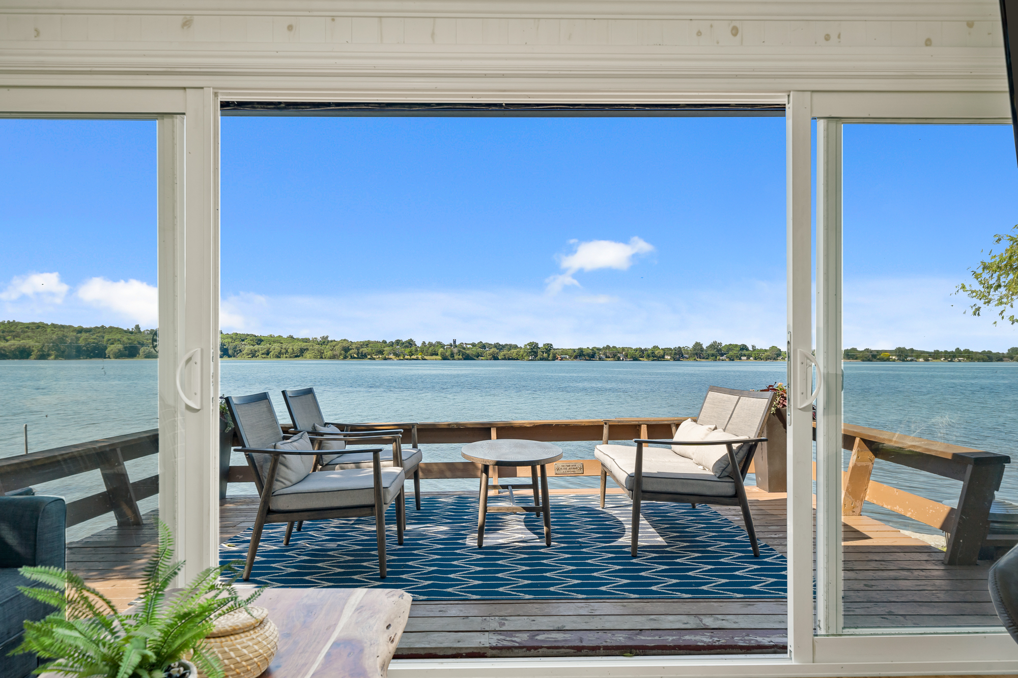 Peaceful Peninsula — Sauna Cottage Retreat