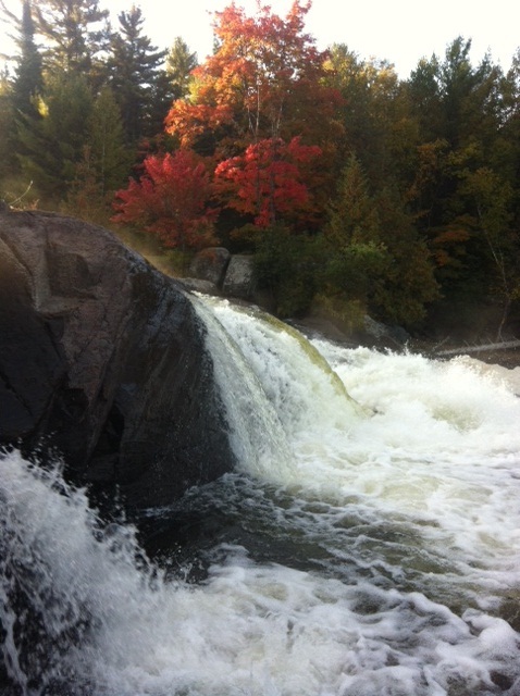 Reeve's Rest at 3 Brother Falls — Riverfront Glamping