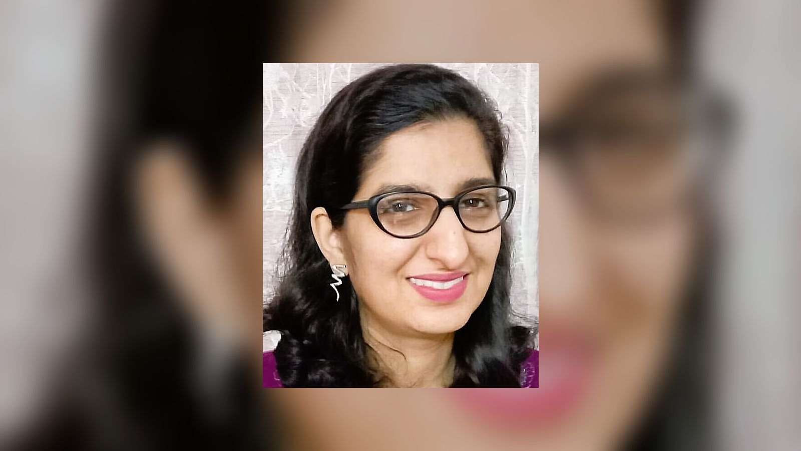 Dr. Richa Khanna — Psychotherapy & Training — Therapist